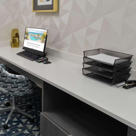 Hilton Garden Inn Birmingham Se/Liberty Park Eksteriør billede