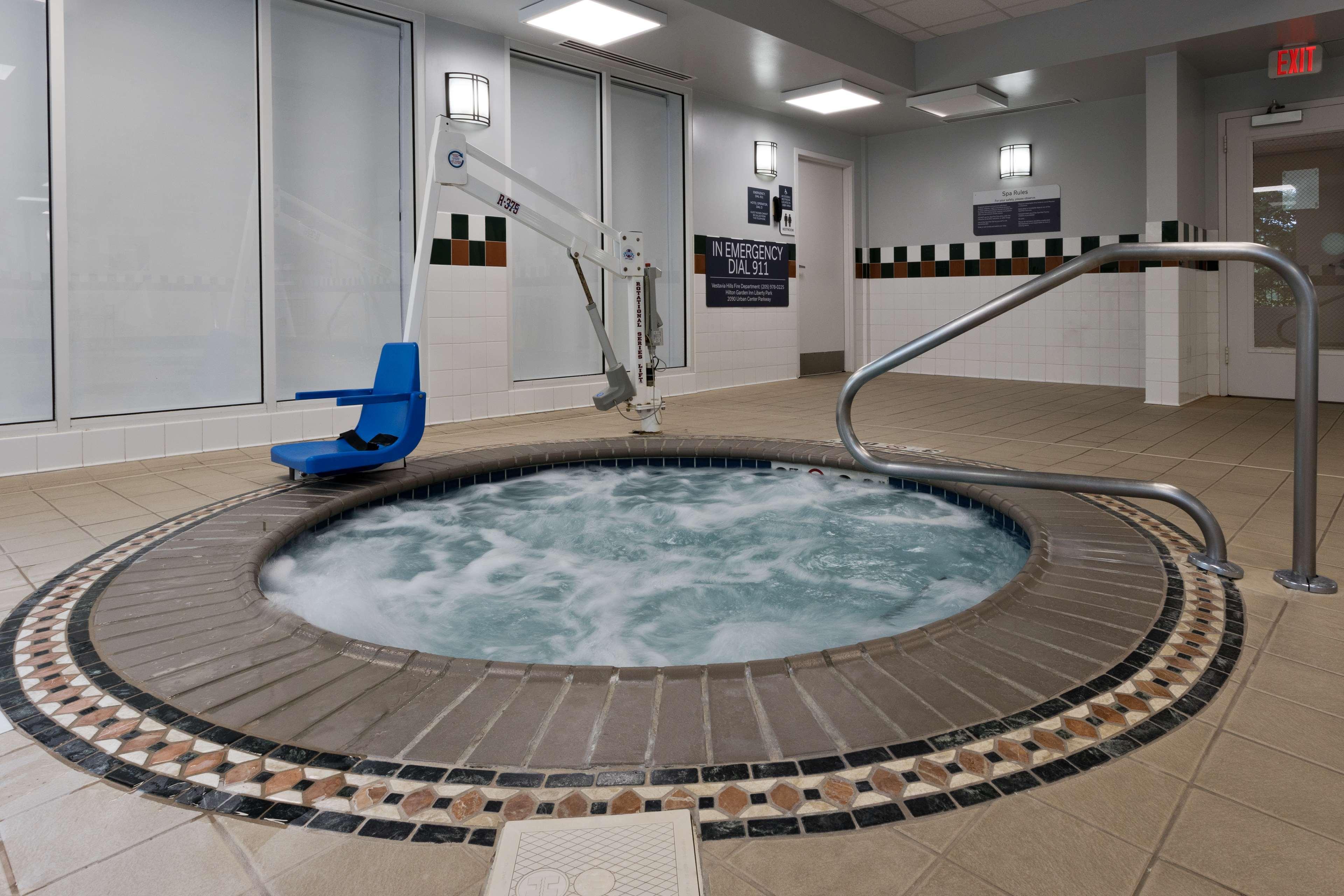 Hilton Garden Inn Birmingham Se/Liberty Park Eksteriør billede